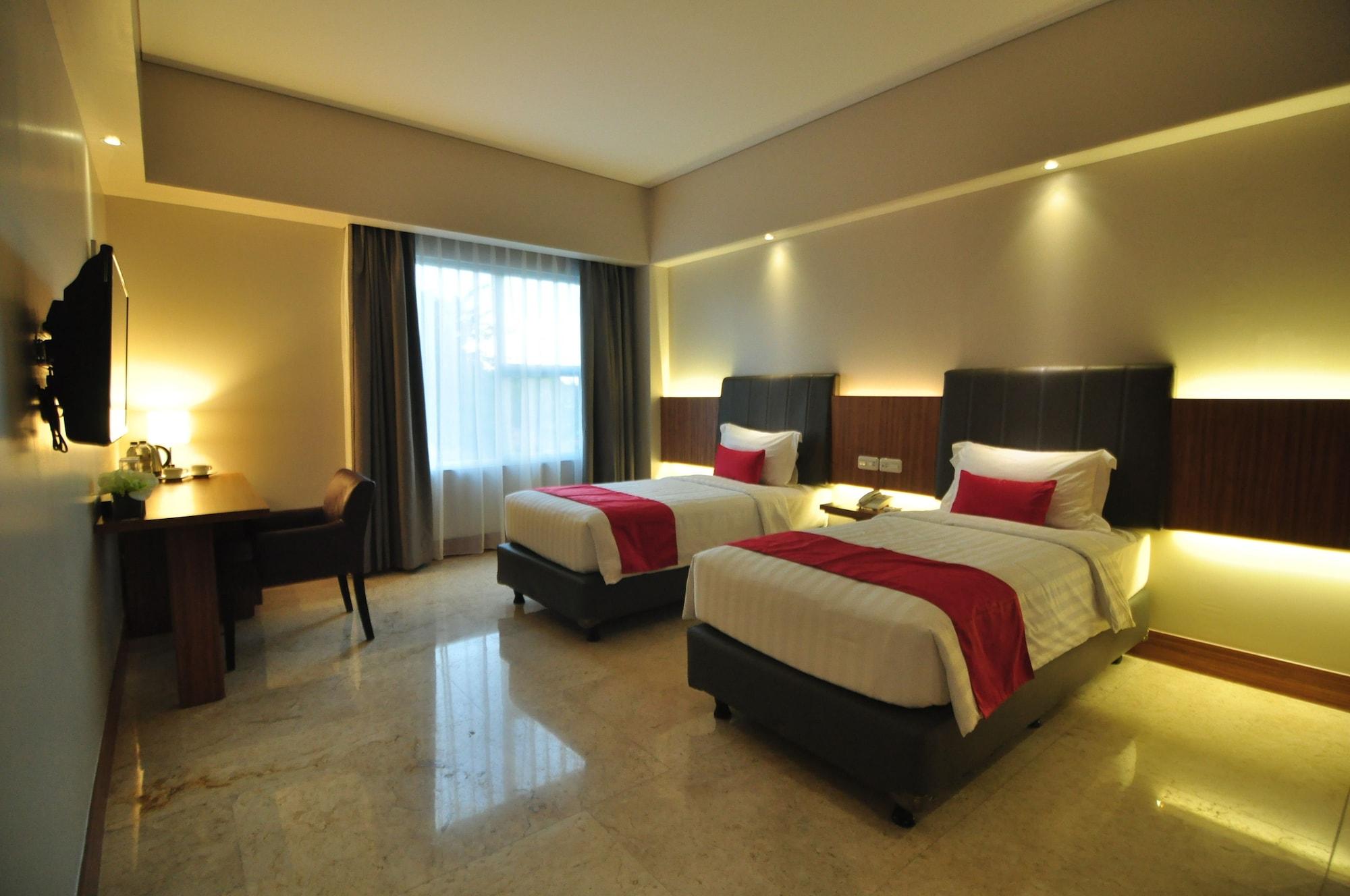 Demelia Hotel Makassar Eksteriør billede