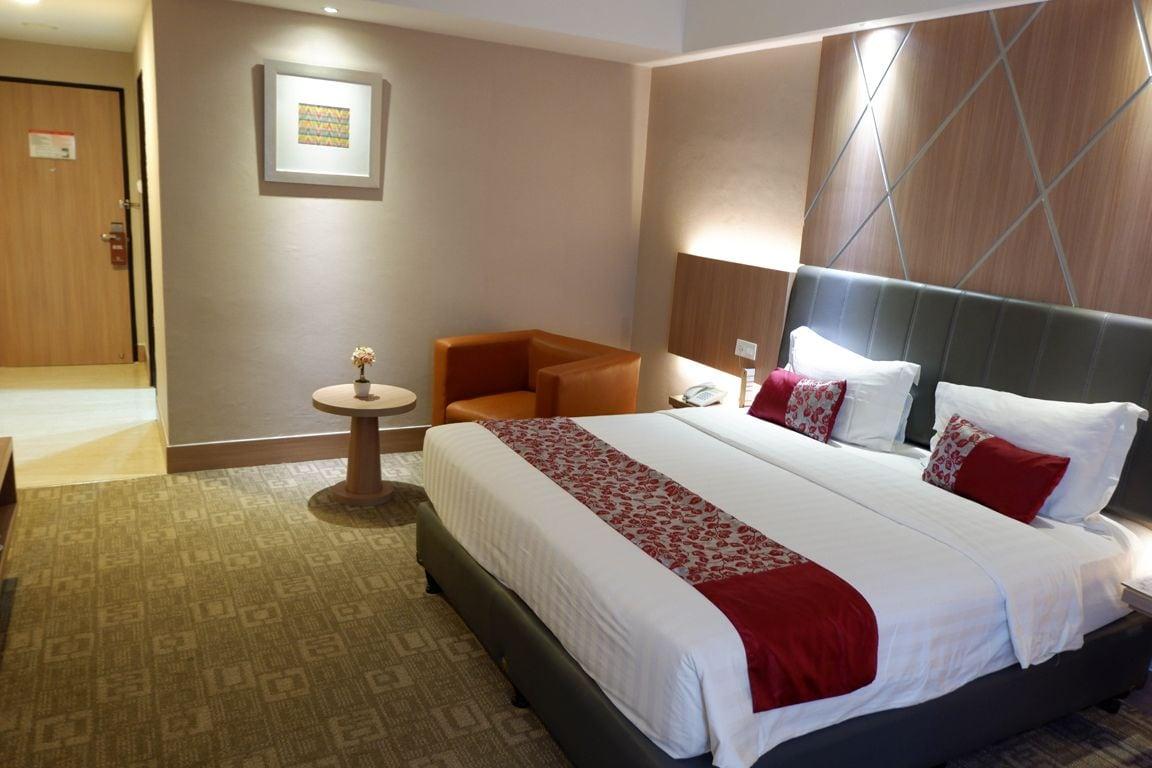 Demelia Hotel Makassar Eksteriør billede
